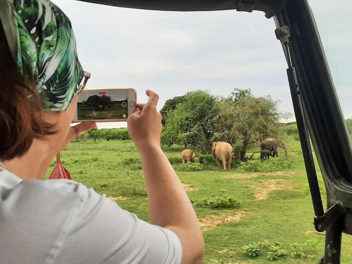 Вилла Udara Guest - Yala Safari Экстерьер фото
