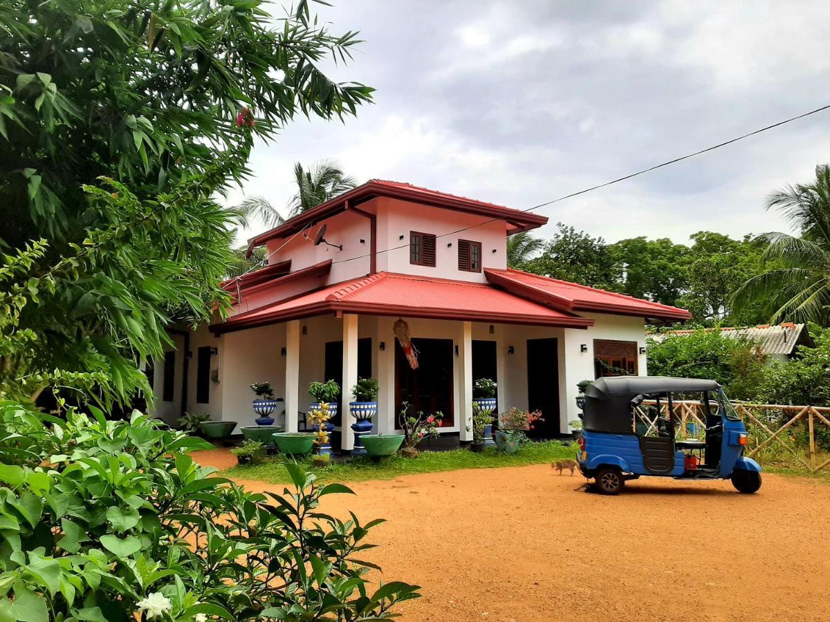 Вилла Udara Guest - Yala Safari Экстерьер фото